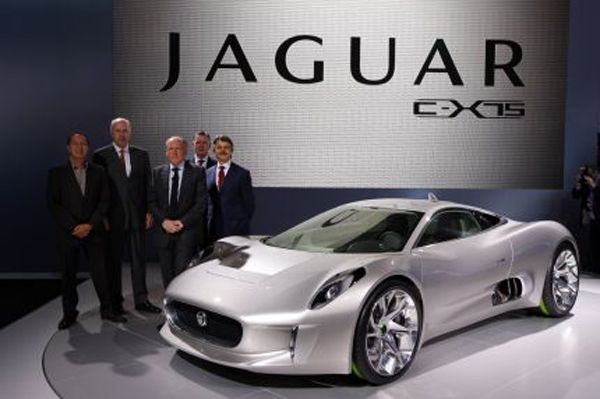 Jaguar C-X75 Fot. Jaguar